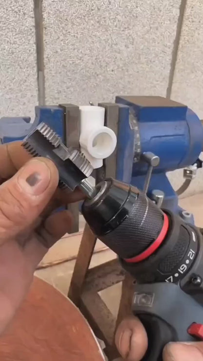 Komplet za Narezivanje Navoja na PVC Cijevi